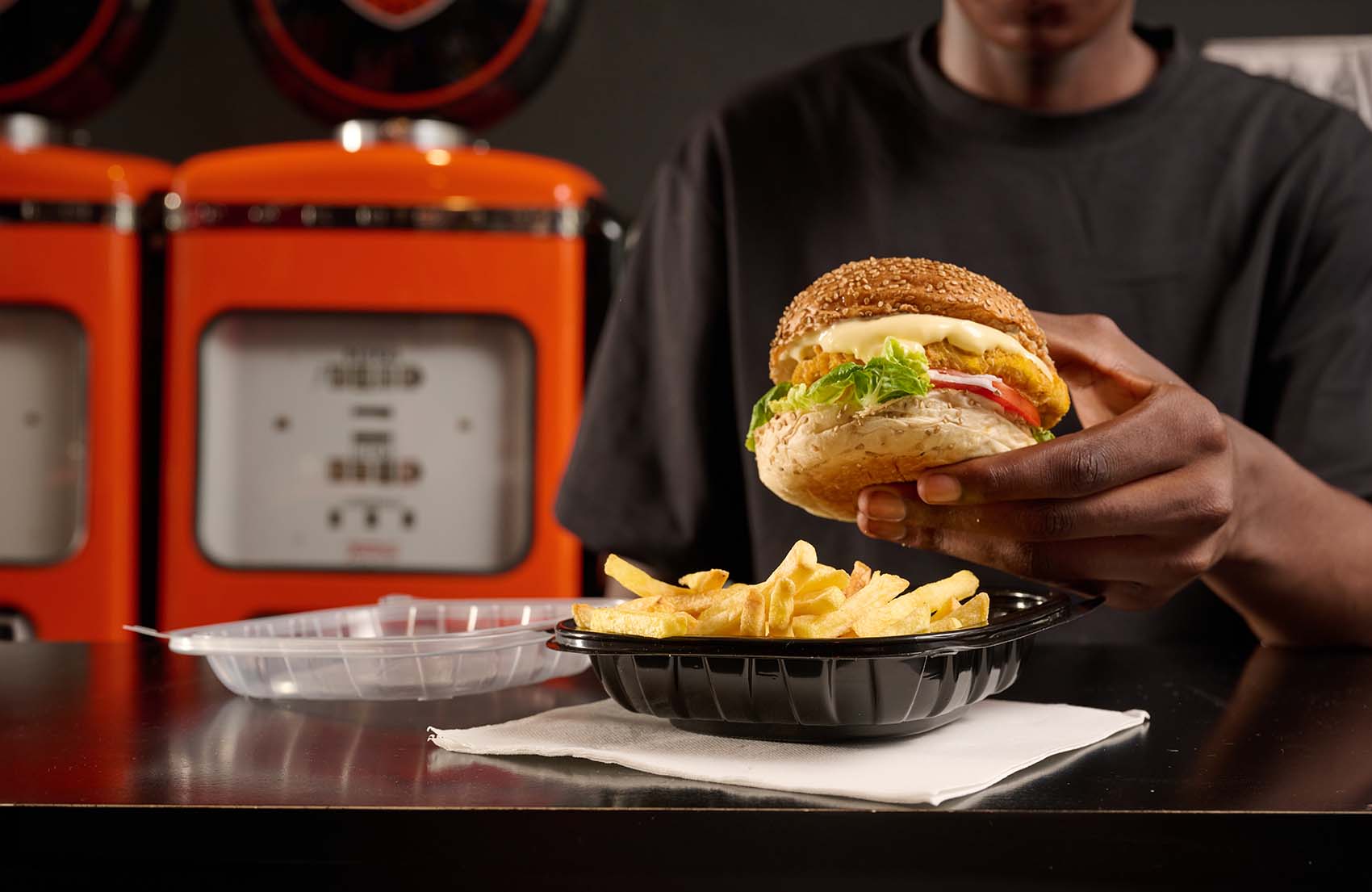 LIMA_CLAMSHELL_PP_Burger_Diner